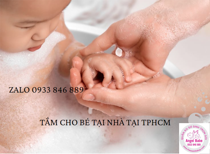 tắm cho bé tại nhà tại tphcm